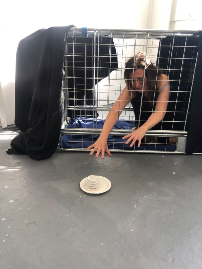Performance reaching beyond the cage